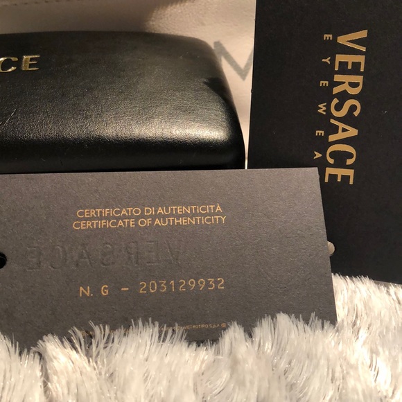 VERSACE Sunglasses - Picture 2 of 8